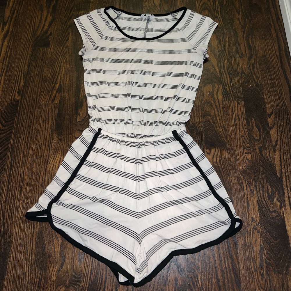 American Eagle Romper